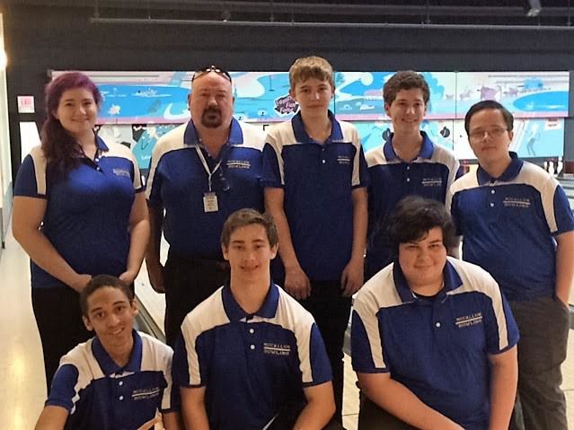 The bowling team at Dart Bowl before a match. Front row: Anthony Bourda, Oliver Cline and Max Cioc. Back row:  Olivia Foletta, Randy Cannon (coach), Gordon Bolton, Michael Yost and Noah Powell.