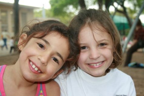 First-graders Amira Sabha and Maddie Doran in 2007. Photo courtesy of Doran.