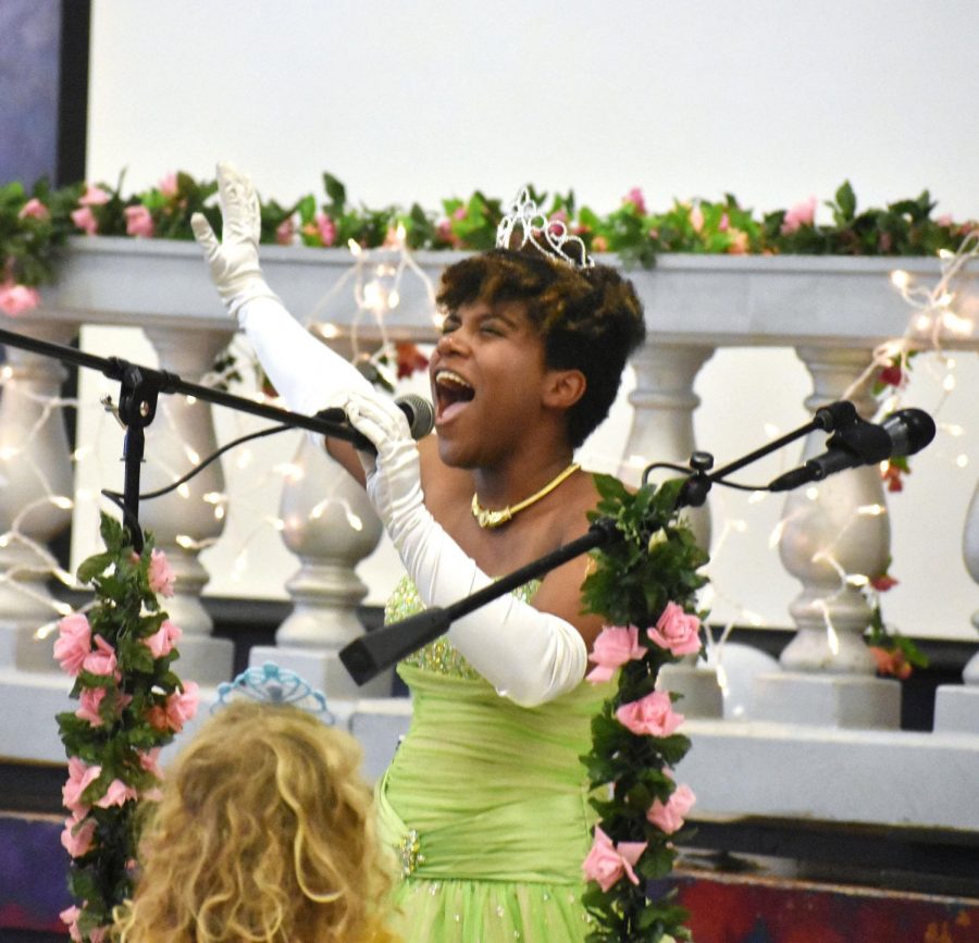 McCallum theatre students held their fourth annual Princess Tea Party fundraiser Saturday afternoon. With a packed auditorium, children from all over Austin got to see their favorite princes and princesses. 