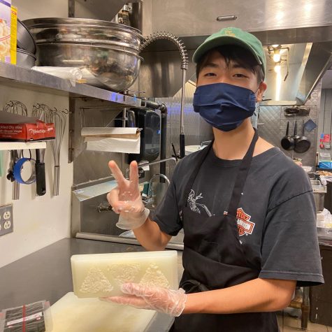 It took Kenta Asazu more than three months just to get the permits to sell onigiri. After peaking at 100 orders per week, Asazu now has a stable base of 50 orders per week. He plans to continue his business during the school year. Photo courtesy of Asazu.