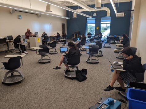 At Ann Richards School for Young Woman Leaders, students on campus learn in forums with subject-area teachers, per the guidelines for the pilot program outlined by the Texas Education Agency.