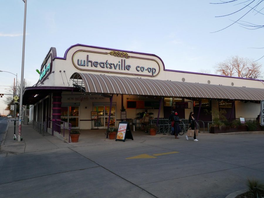Wheatsville+Food+Co-op+is+a+small+local+grocery+that+has+been+in+Austin+for+45+years.+The+small+size+makes+it+an+ideal+option+for+safe+grocery+shopping+during+a+pandemic.
