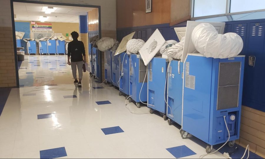 The portable air-conditions that had been cooling classrooms without functioning AC sit in the main hallway on the morning of Sept. 29. The short-term rental contract had expired at the units were picked up in the afternoon.