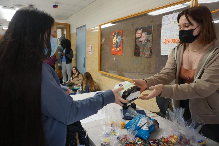 During the tampon trade hosted by the feminism club many people showed up to exchange their feminine sanitary products for candy. The president Katie Peterson says that they were overwhelmed with all the donations making the 1st tampon trade successful.