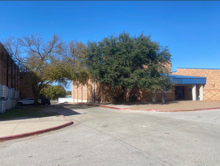 This is part of McCallums campus that could use a new update. 
