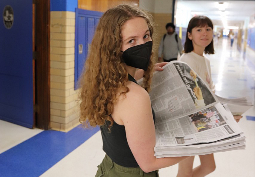 Co-editors in chief Alysa Bijl-Spiro and Madelynn Niles hit the hallways to distribute the April 2022 edition of the Shield, their penultimate edition as editors.