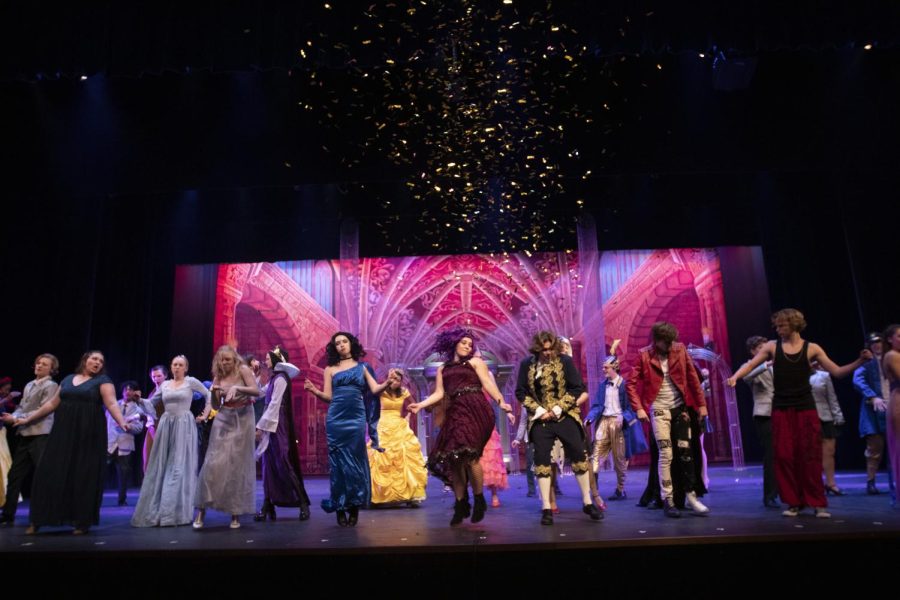 Edsel Ford High School Theater presents 'Disney Descendants – The