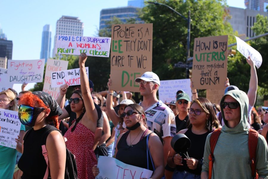 June 23 marked the second day in which people gathered in downtown Austin to protest the Supreme Court announcement reversing the 1973 Roe v. Wade decision. Photo and reporting by Leah Gordon. 