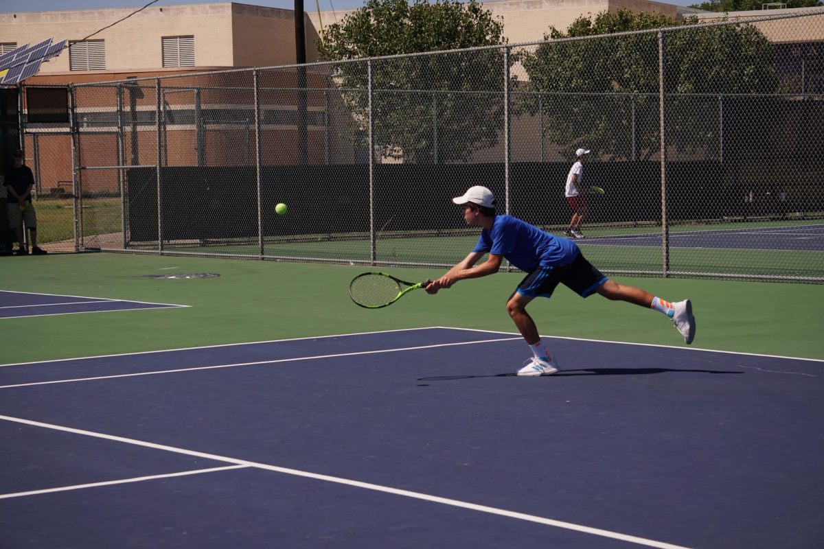 Varsity tennis tournament on October 4, 2021