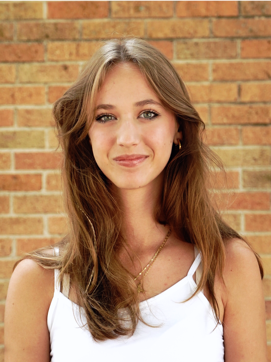 Sophia Manos