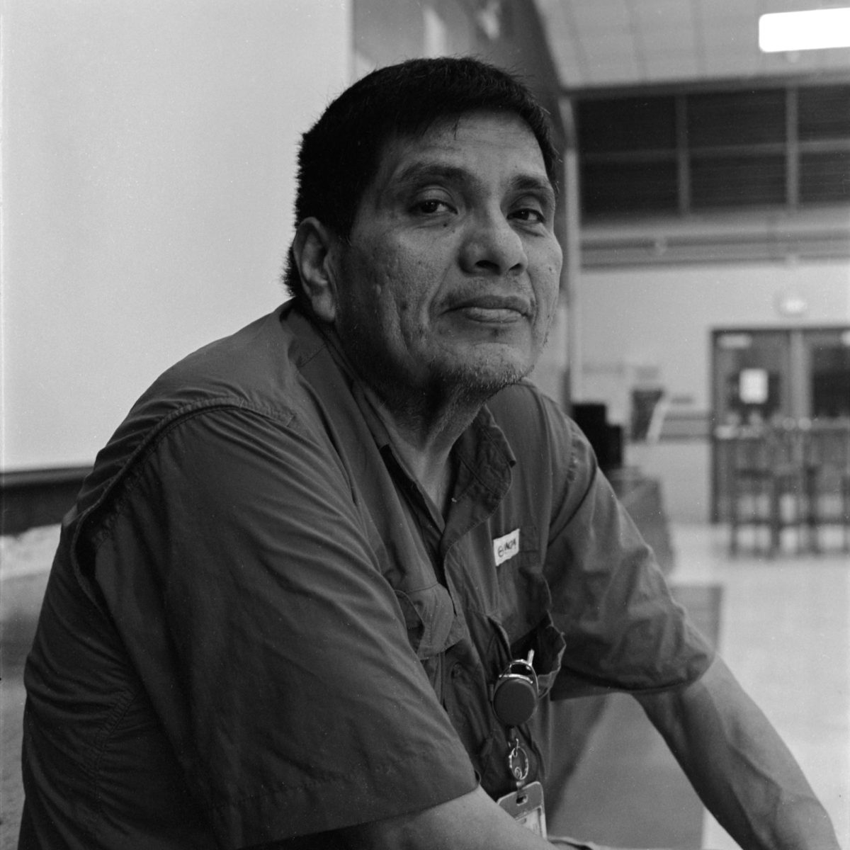 Daniel Sena en la cafetería. 