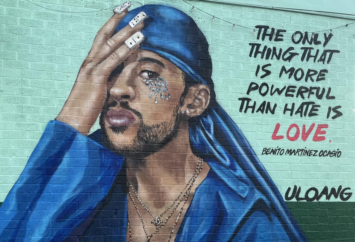 Un mural a la taquería Paprika ATX celebra la cita de Ocasio, "La única cosa más poderasa que el odio es el amor". Muestró esta cita al halftime show del Super Bowl LX cuando Ocasio cantó.
