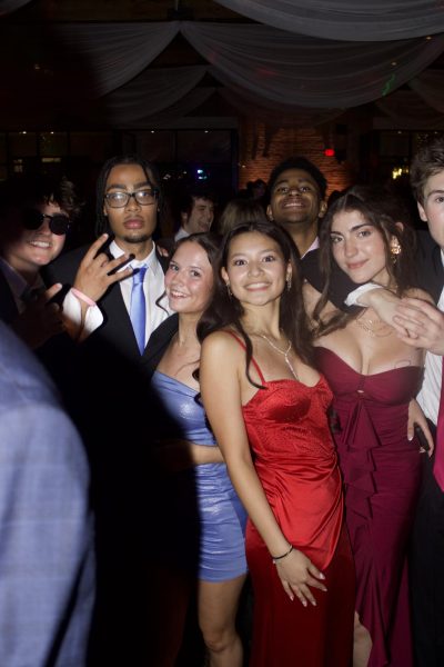 Seniors at the 2025 prom